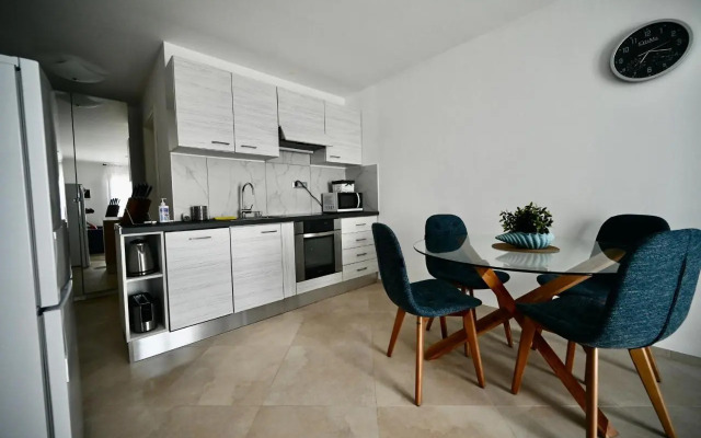 Sea Star Apartment