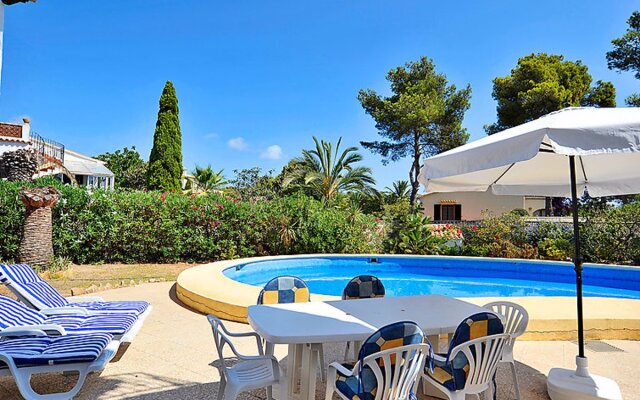 House Wolf Javea