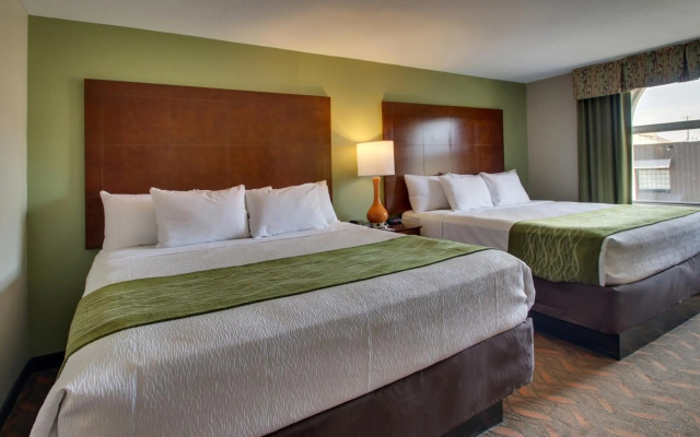 Greenfield Inn and Suites Elizabethtown, KY I65 Exit 94