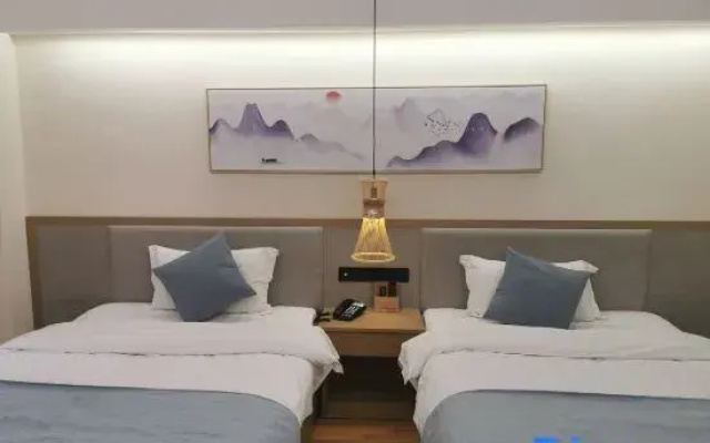 Xiaoyin Jingshe Homestay (Guiyang Huaguoyuan Twin Towers)