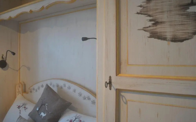 Les Petits Mélèzes – Guest Rooms – Lens
