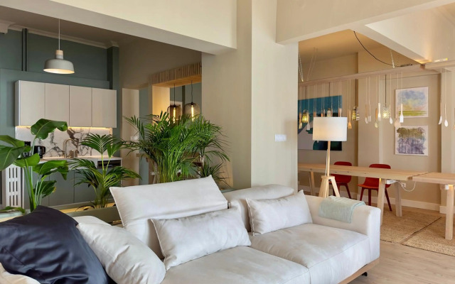 #Infinity & Beyond seafront apts