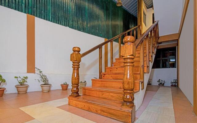 Omega''s Stay Inn By Treebo