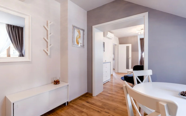 Apartments Menuet