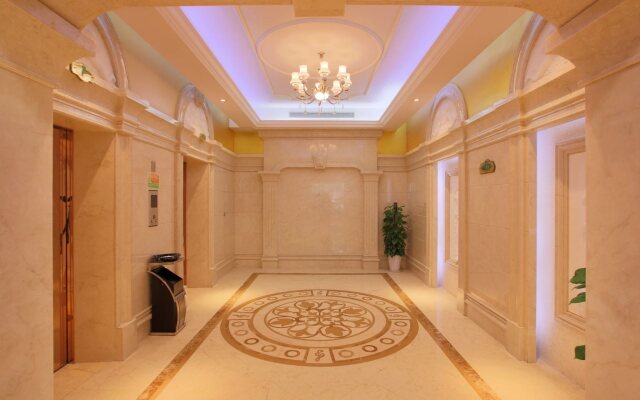 Venus International Hotel ( Shanghai Wild Zoo Shop)