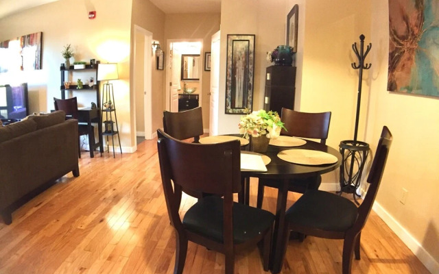 Southside Retreat - Sleeps 4