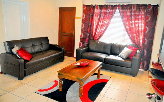 Cape Wine Route Guest House