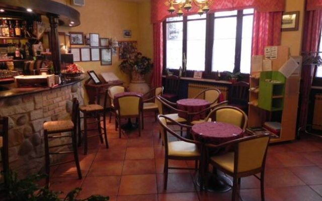 Hotel Trois Etoiles