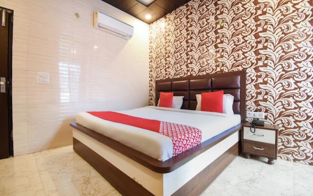 OYO 4430 Hotel Holy city