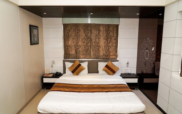 The Metro Park Hotel