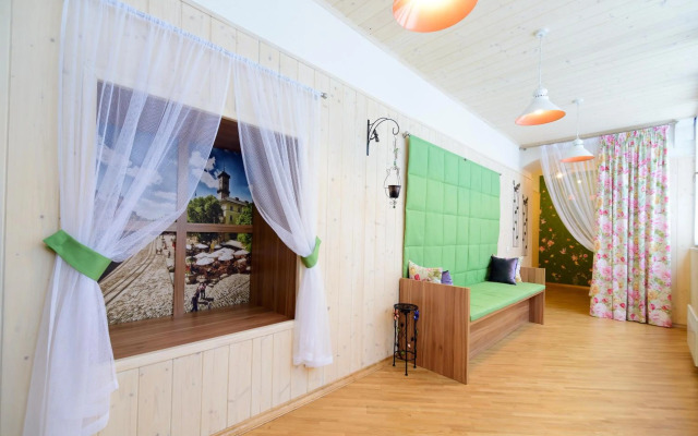 VIP апартаменти Ван Гог на площі Ринок