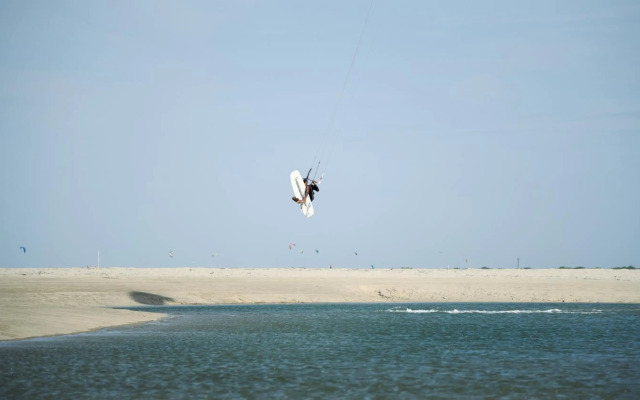 Chalé Ingrid Ar condicionado Pousada 35knots Brasil