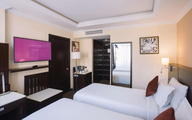 BEST WESTERN Brook Hotel