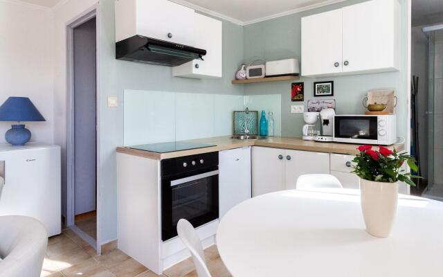 Lush Villa in Gargas with Private Swimming Pool