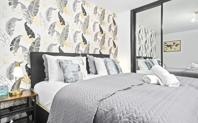 Rothesay House by Klass Living