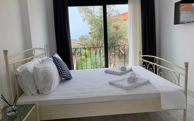 Alaçatı Limonaia Hotel