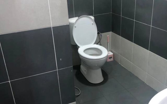 Ramadhina Eagle Eye View Home2stay Emerald Avenue