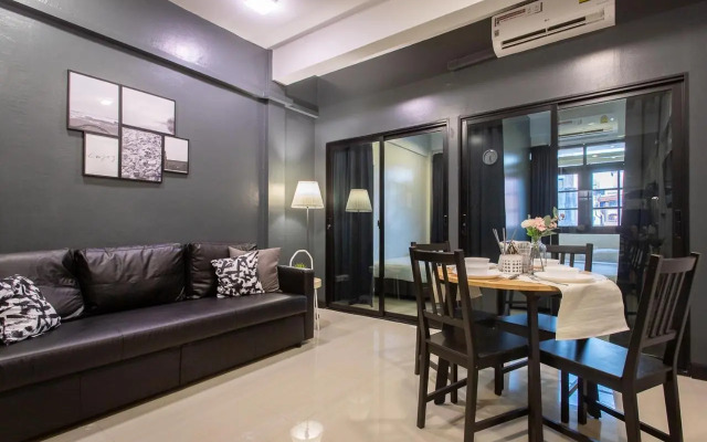 T5 2 Bedrooms/6guests/full kitchen/1 min to BTS