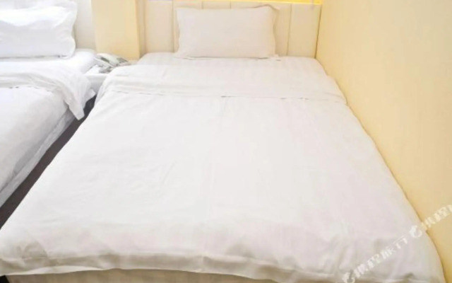 Alice Theme Boutique Hotel