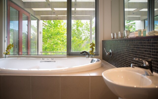 Daylesford Spa Villa 5