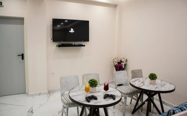 Lagaria Hotel & Apartments