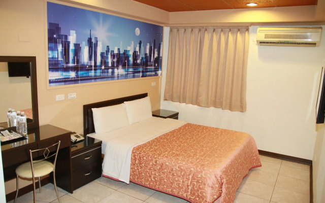 Ti Hwa Hotel