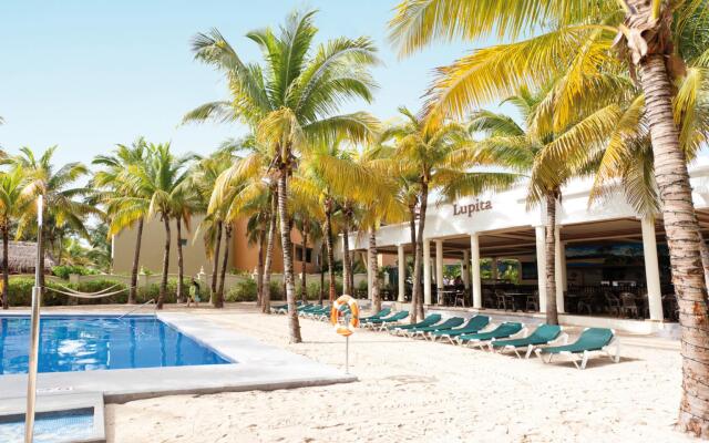 Hotel Riu Lupita - All Inclusive