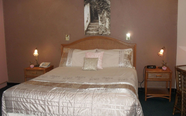 Sapphire Waters Motor Inn – Guest Rooms – Merimbula