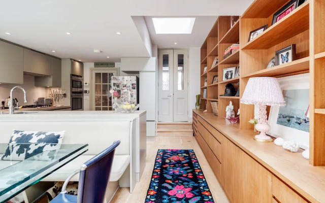 Exquisite Designers Abode