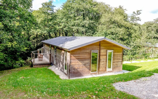 8 Streamside