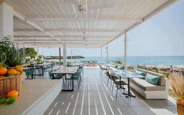 Nissi Beach Resort