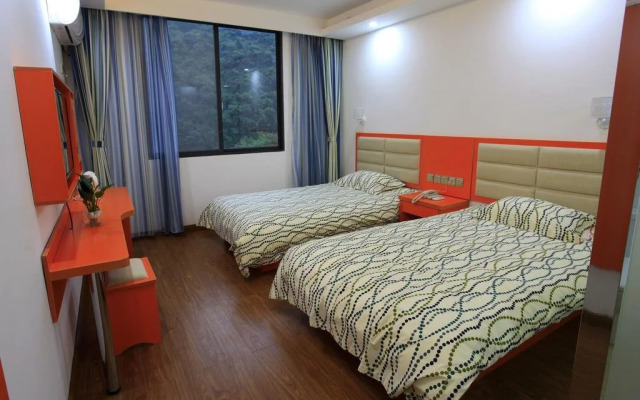 Puding Hotel Qi Xing Park