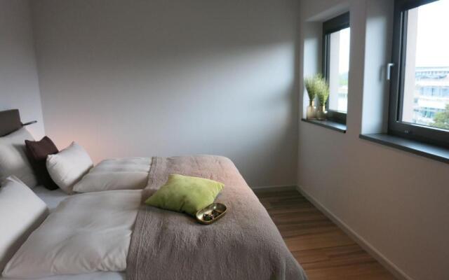 Golden Ball, Exclusive Serviced Apartments Munich