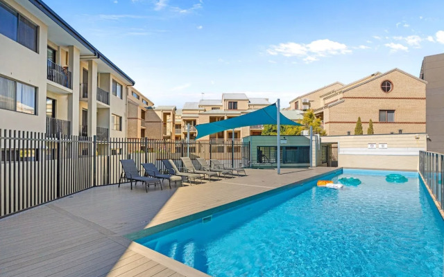 Stunning 1bdr Paradise - Gym Pool