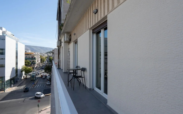 Classy Apartment walk to Metro&Acropolis