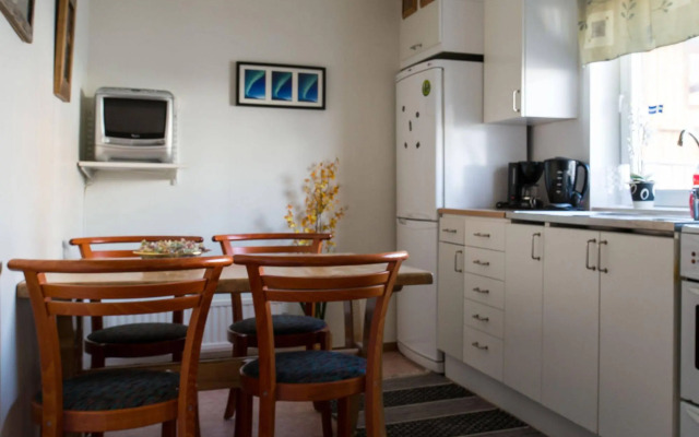 Abisko Guesthouse  & Activities
