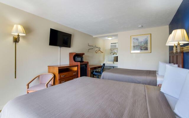 Rodeway Inn