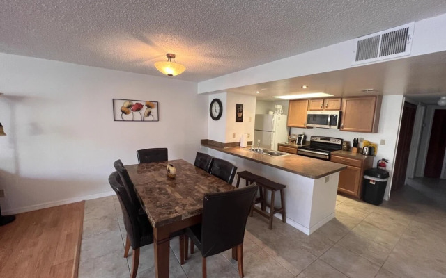 Magical 3 Bed Condo at Sweetwater Club