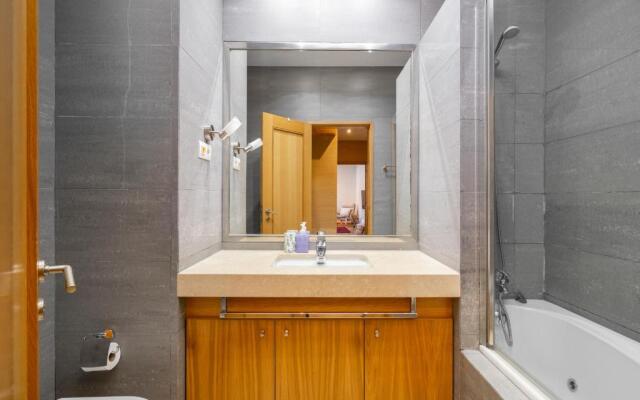 WHome Ajuda 31 Premium w/ Elevator & Parking