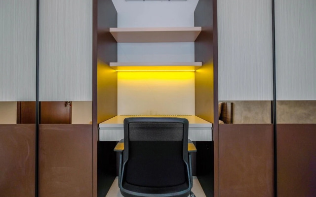 Fully Furnished 2Br At Ciputra World 2 Apartment