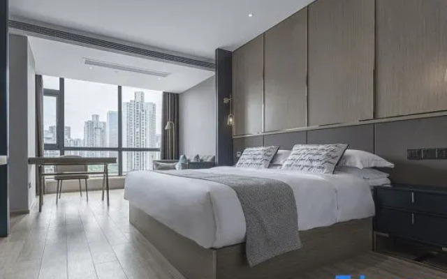 Mr. Robb Hotel (Chongqing Fortune Center)