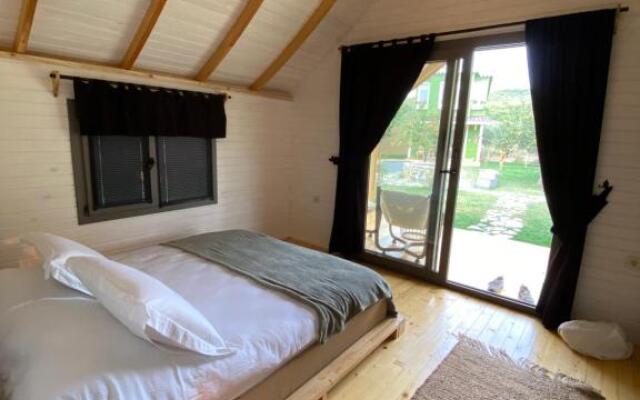 La Casa Verde Bungalows