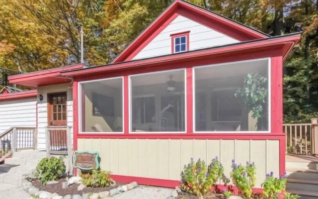 The Swallow - Three Bedroom Villa, Sleeps 7