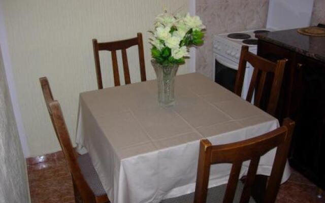 Rooms & Apartments Anka
