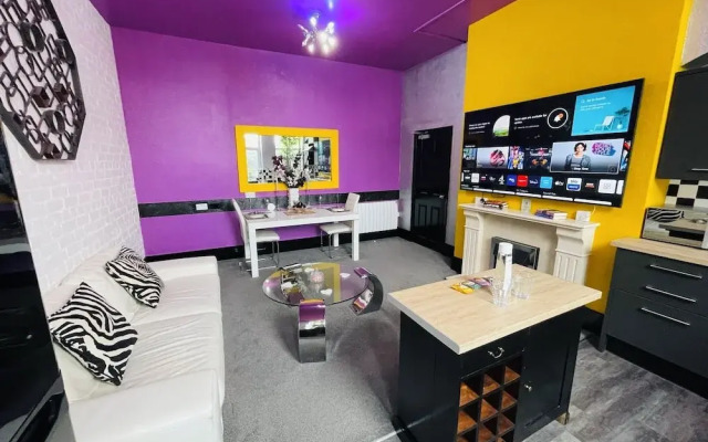 PHOENIX Apartments