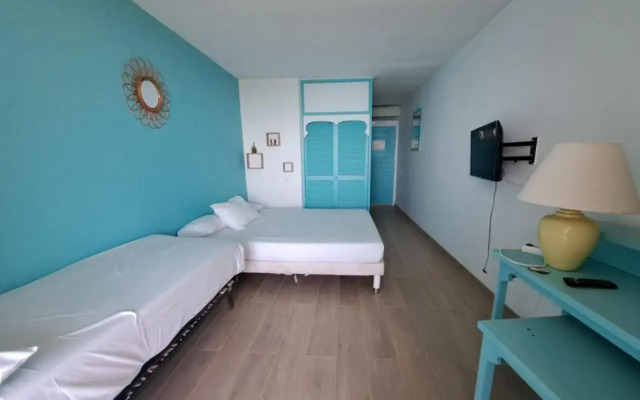 Studio TOTI - Vue mer - Piscine - 4pers