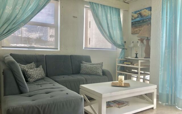 Sea View, Lovely Cozy Apartment