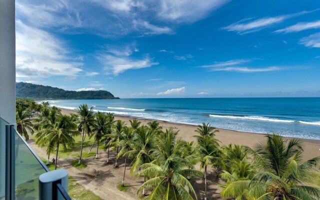 Simply Spectacular 5th Floor Ocean View