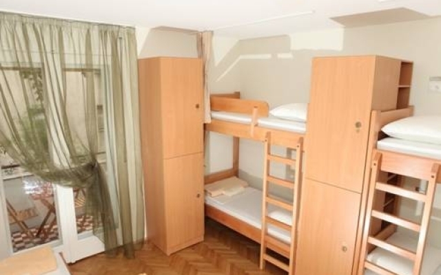 Tchaikovsky Hostel Split