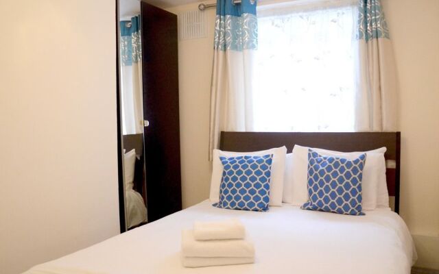 OYO Kings Cross Apartment